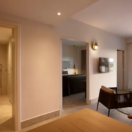 Asterion Suites & Spa - Designed For Adults-3