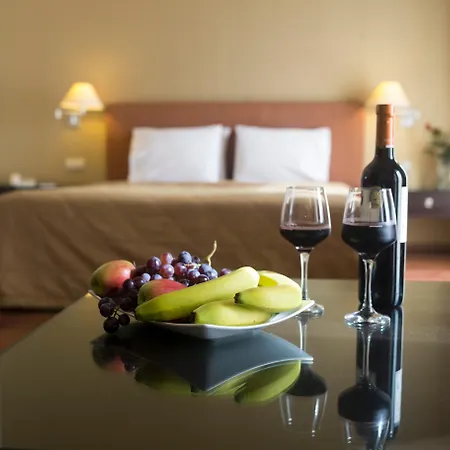 Davitel - Tobacco Hotel-3