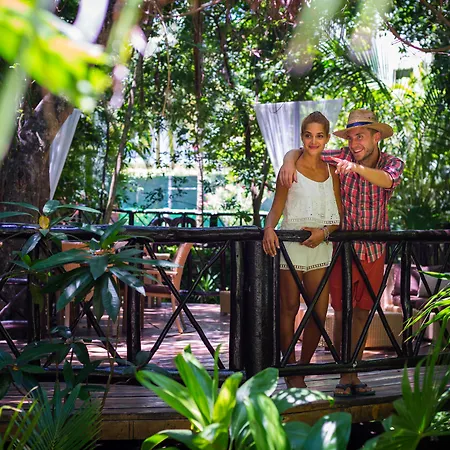 The Reef Playacar Beach Resort & Spa-3