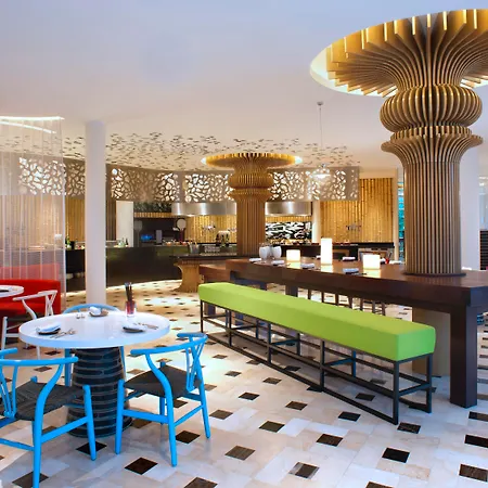 Le Meridien Bali Jimbaran-2
