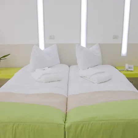Christina Hotel-2