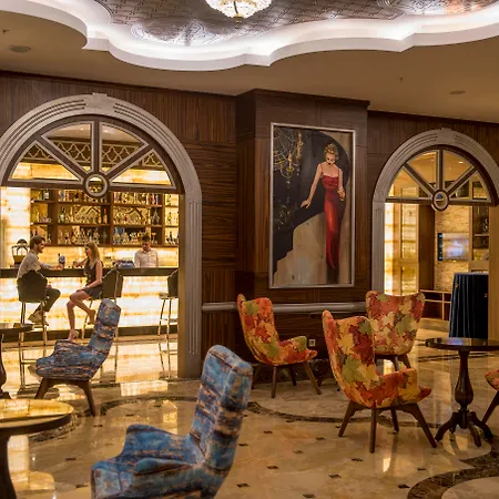 Oz Hotels Sui-3