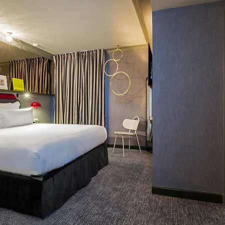 Bob Hotel-3