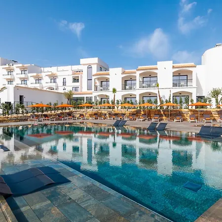 Regency Salgados Hotel & Spa-3