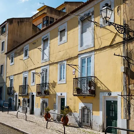 Santa Clara Lisbon Rooms-3