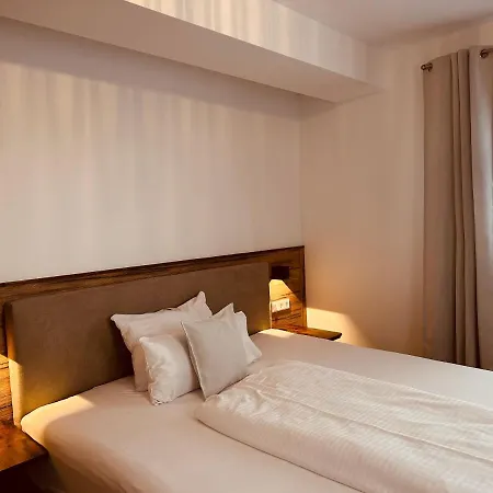 Hotel Gaststätte Weinbrücke-2