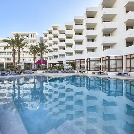 Hotel Tres Torres-2
