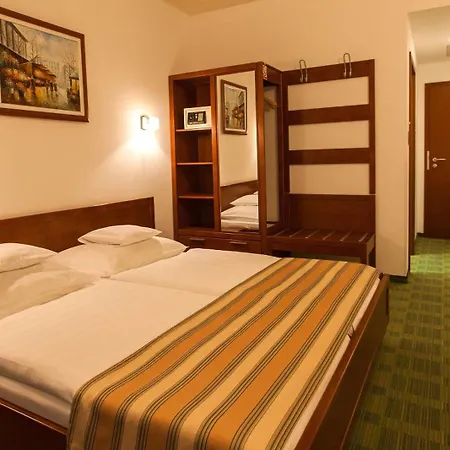 Best Western Airport Hotel Stella-2