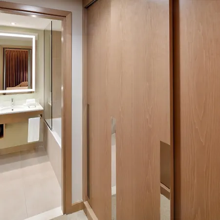 Holiday Inn & Suites - Dubai Festival City By Ihg-3