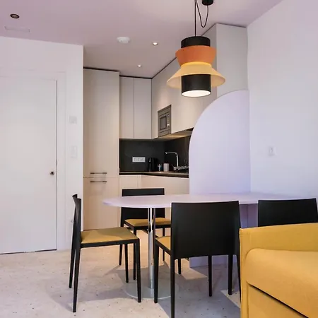 Apartamentos El Reloj-3