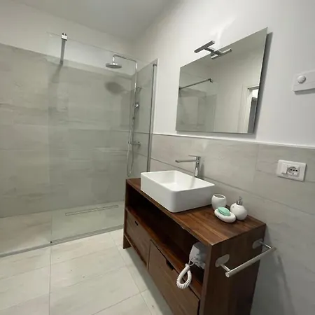 Ai Tre Garofani B&B-3