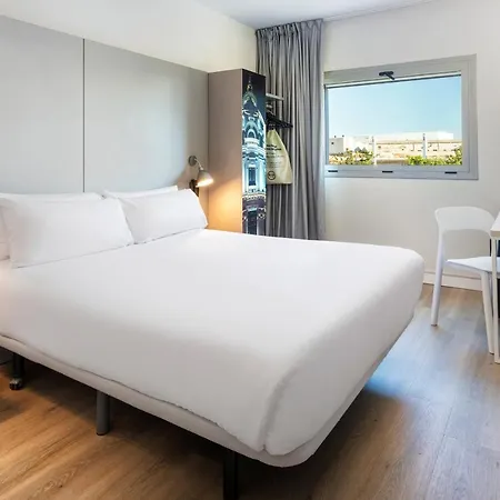 B&B Hotel Valencia Aeropuerto-3