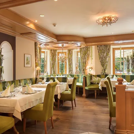 Aktiv- und Wohlfühlhotel Hammerhof-3