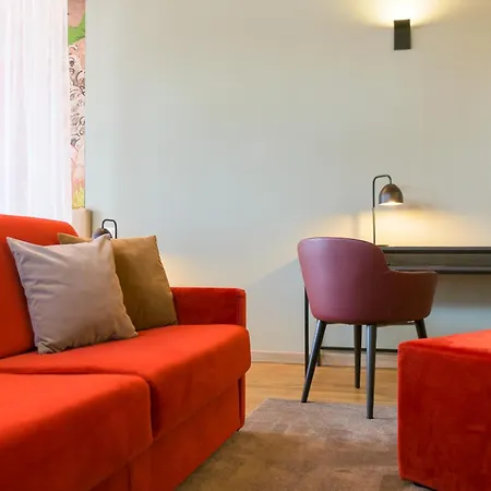 Regina del Garda Suite-3