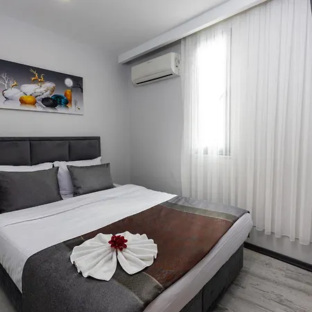 Apollo Hotel & Apartments-3