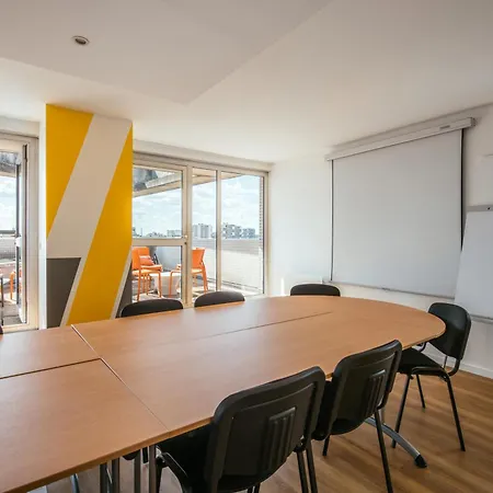 Aparthotel Adagio Access Paris La Villette-3