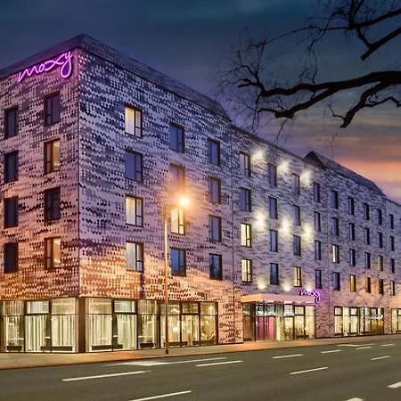 Moxy Dresden Neustadt-2