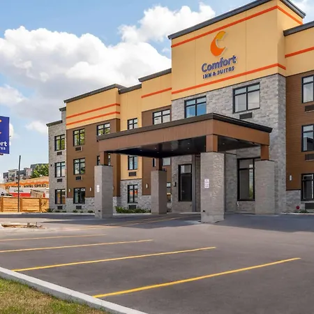Comfort Inn & Suites-3