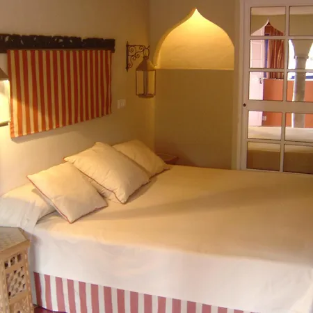 Beach Hotel Dos Mares-3
