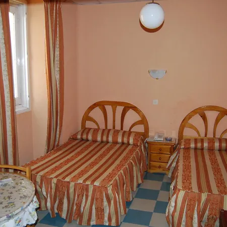 Hostal La Perla Asturiana-3