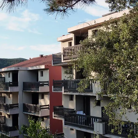 La Pinède-2