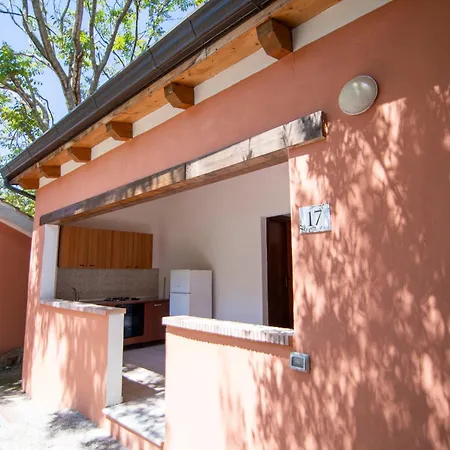 Villaggio Esca-3