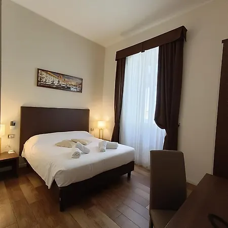 Elegant Rooms Roma - Guest House-3