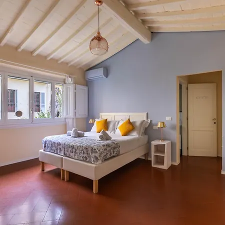 Secret Garden Firenze B&B-3