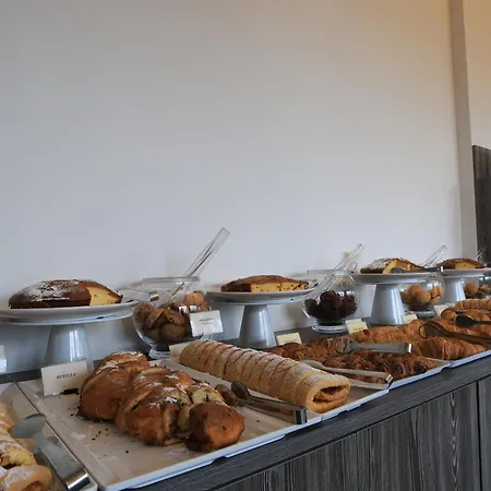 Tiby Hotel-3