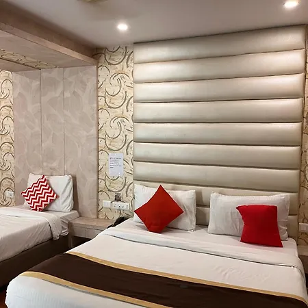 Hotel Ratana International-2