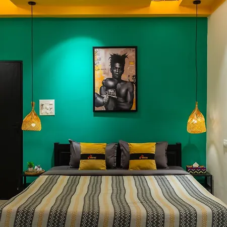 Whoopers Boutique Hotel Morjim-2