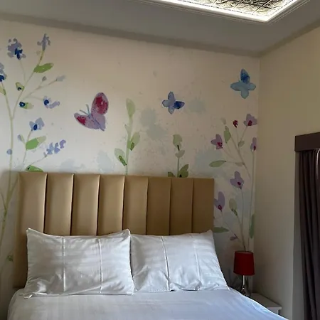 The Duchess Belle Hotel-3