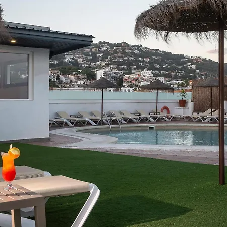 Hotel Lloret Santa Rosa by Pierre&Vacances-3