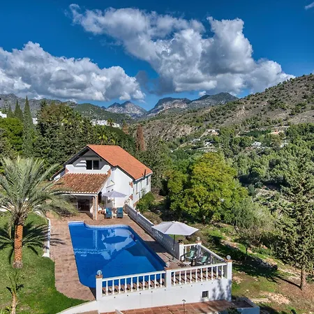 Villa Morera Bed & Breakfast-2