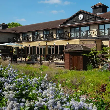 Hampshire Court Hotel & Spa-2