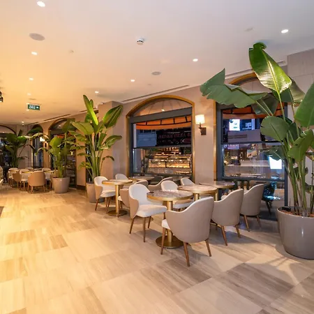 Rayelin Hotel Old Town-2