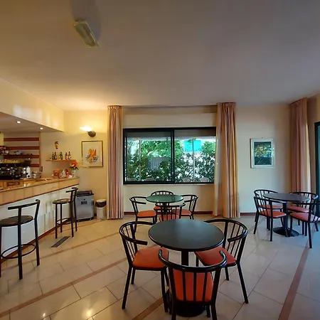 Hotel Joli-2