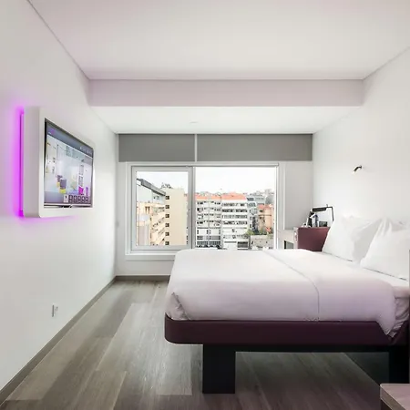 Yotel Porto-3