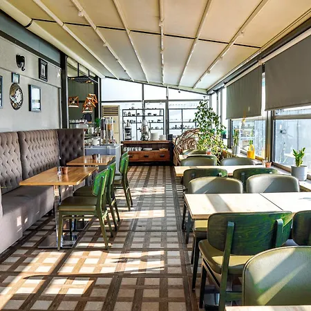 BGuest Hotel&Residence-2