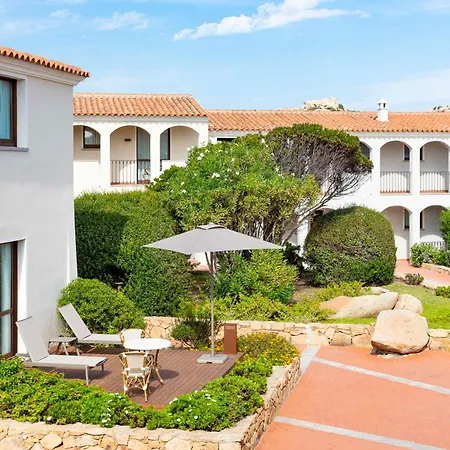 Mangia'S Santa Teresa Sardinia, Curio Collection By Hilton-3