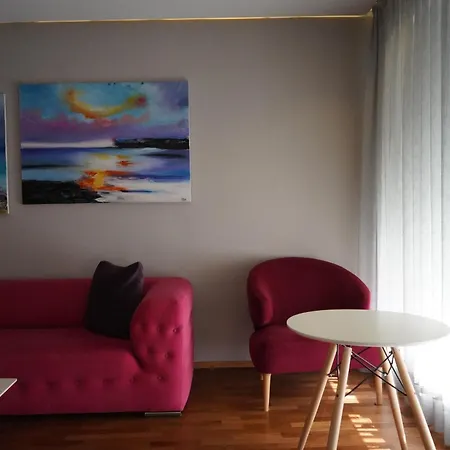 Bougainville Bay Hotel-2
