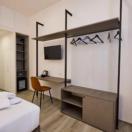 Urban Guesthouse Monti-3