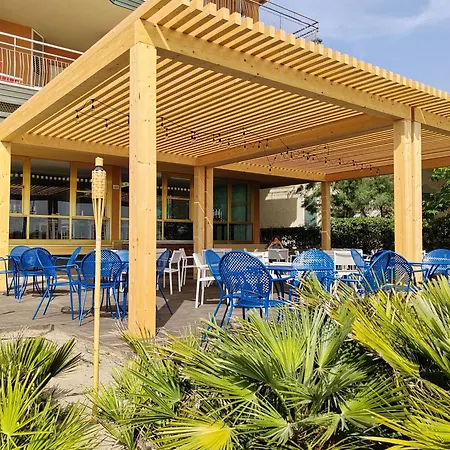 Hotel Cola-3