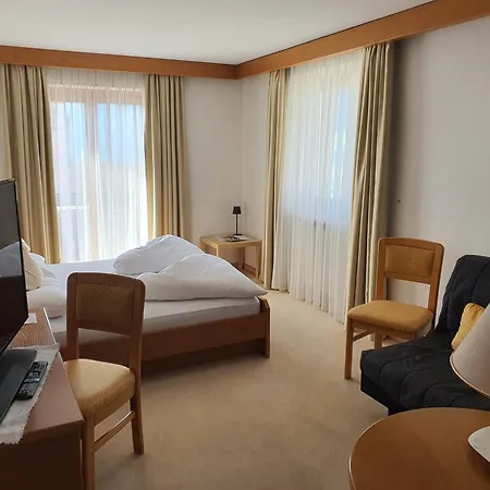 B&B Hotel Mair Am Turm-3