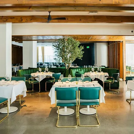 Cadillac Hotel & Beach Club, Autograph Collection-2