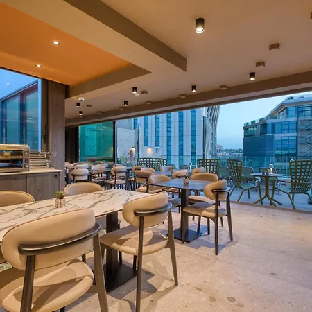 VITA Hotel&Rooftop-3