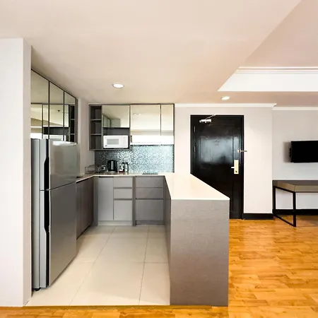Rembrandt Residences Bangkok-2