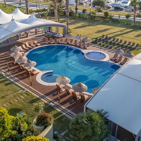 Sisus Marina Hotel-2