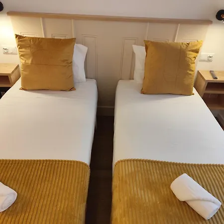 Bacalhoeiros 125 Hotel-3