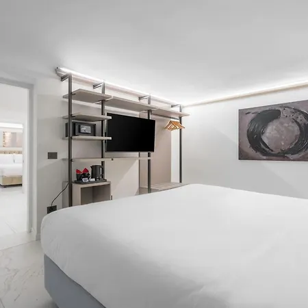 Hotel Adamas-3